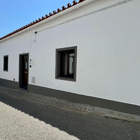 Apartmán Akonxego&Cia Mourão Exteriér fotografie